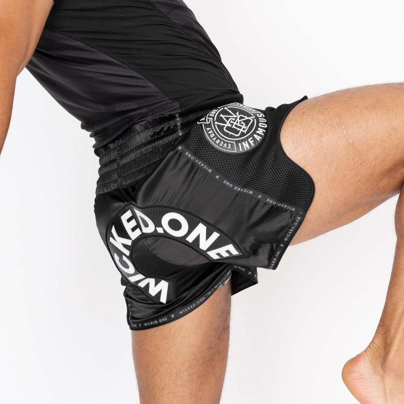 Short de Muay Thai Wicked One | Noir | Herd