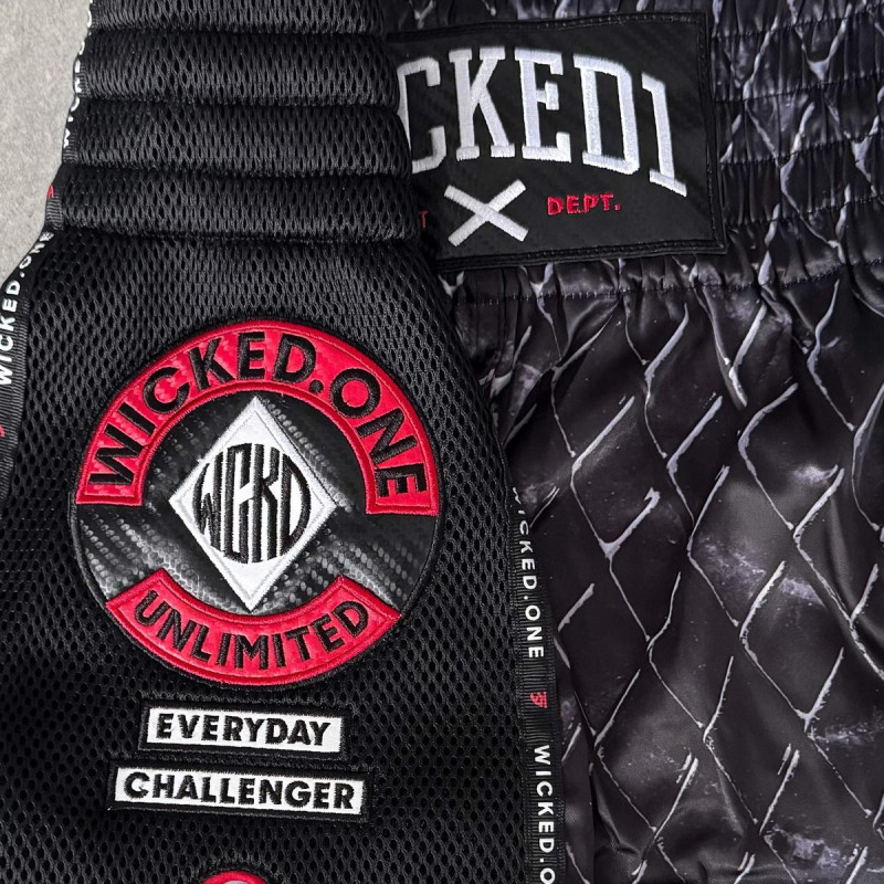 Short de Muay Thaï Wicked One | Noir | Cage