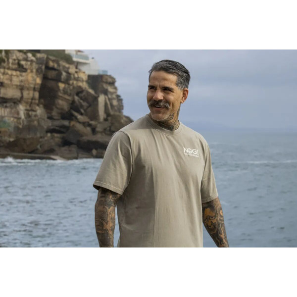 T-Shirt Daruma Green Store | Sable | Dune Vintage Look
