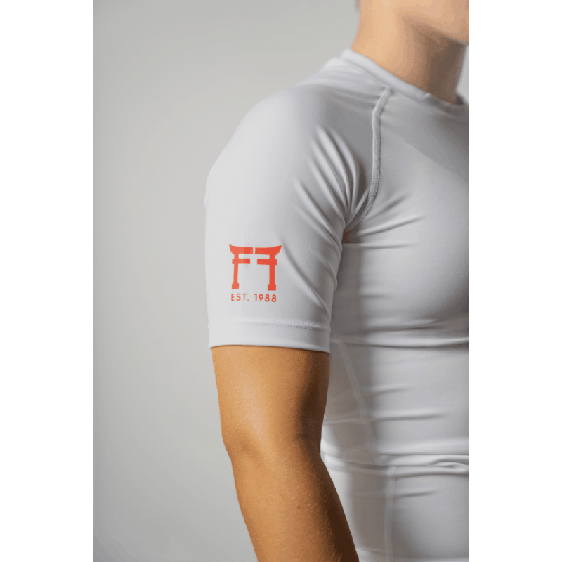 Rashguard Fighting Films | Blanc | Manches Courtes