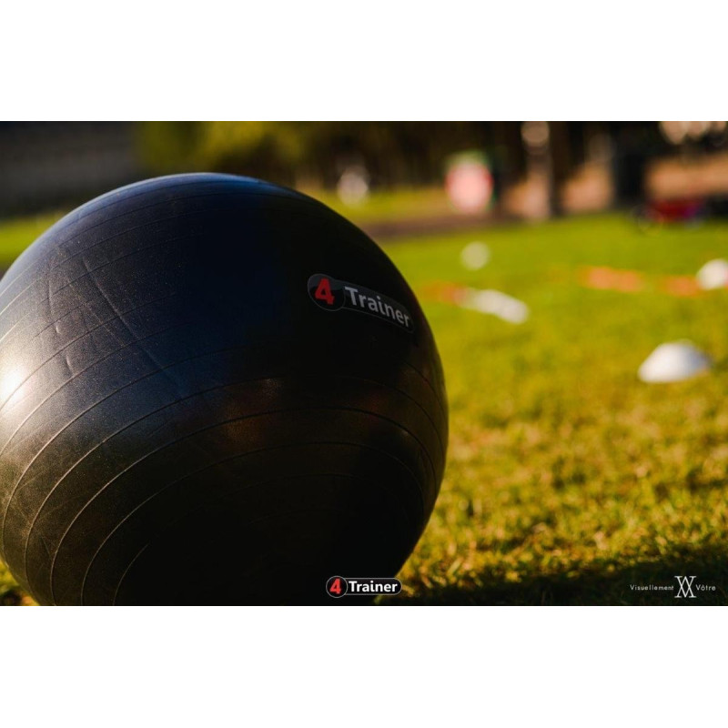Ballon Suisse 4TRAINER | Noir | 65cm Anti-Éclatement